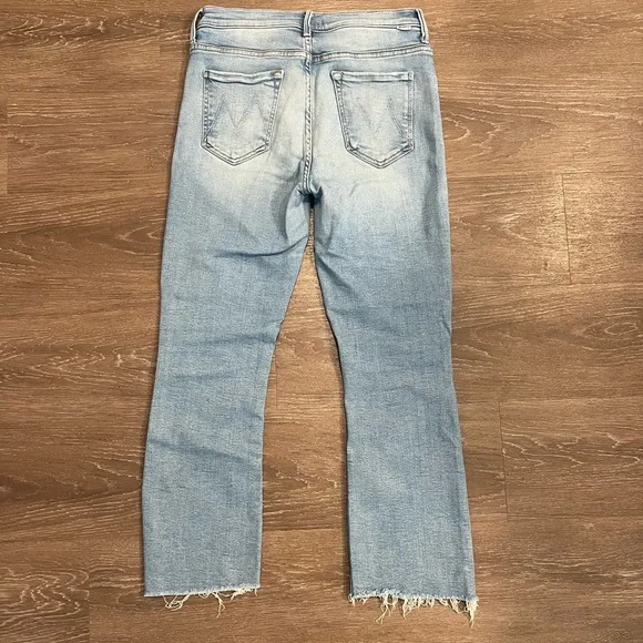MOTHER the Insider Crop Step Fray Jeans - Picture 6 of 7